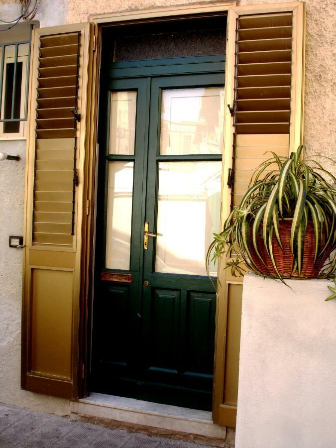 Casa Zerbi Apartment Reggio di Calabria Exterior photo